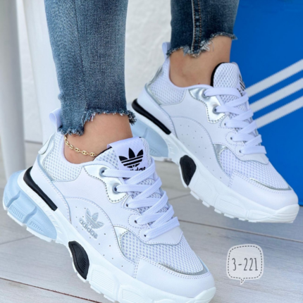 Tenis Adidas de Dama